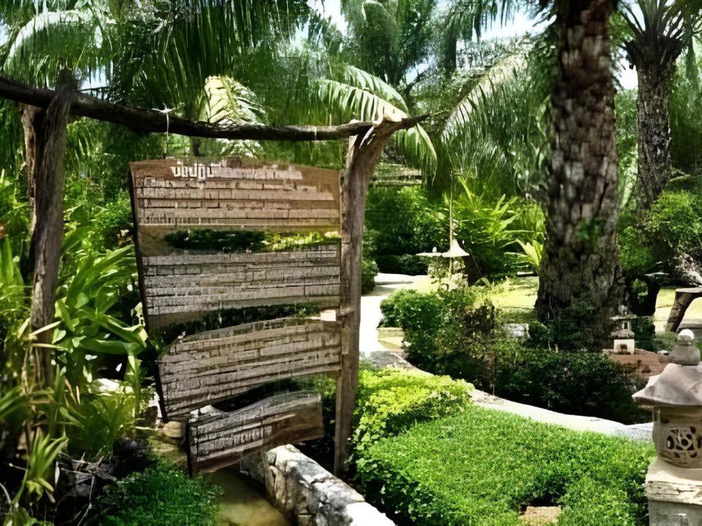 Nattha Waree Hot Spring Resort And Spa Ban Nua Khlong Esterno foto
