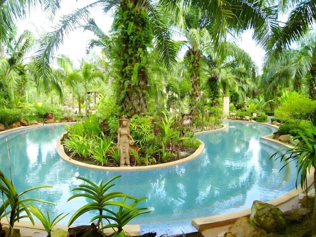 Nattha Waree Hot Spring Resort And Spa Ban Nua Khlong Esterno foto