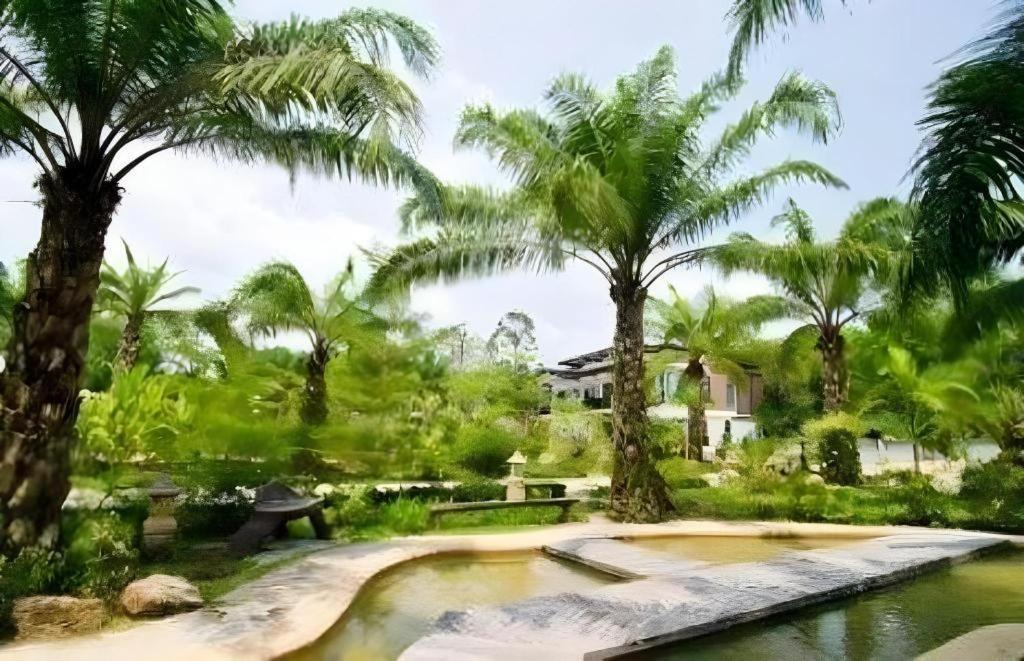 Nattha Waree Hot Spring Resort And Spa Ban Nua Khlong Esterno foto