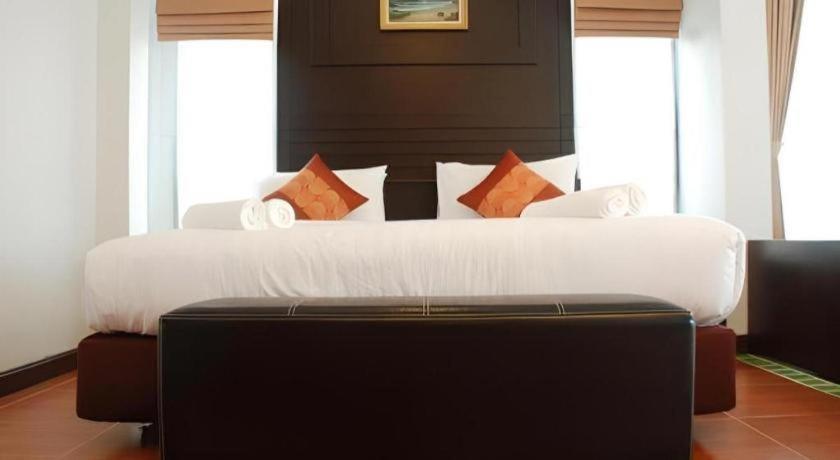 Nattha Waree Hot Spring Resort And Spa Ban Nua Khlong Esterno foto